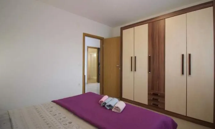 Апартаменти Nina 2 *